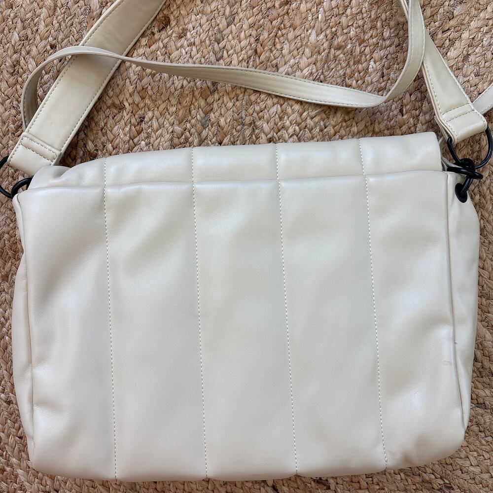 Ted Baker London Jamye Quilted Faux Leather Crossbody Bag Ivory Cream - Picture 5 of 13